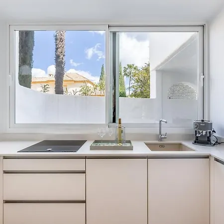 Luxury , Birdie Club - Kura Homes Apartment
